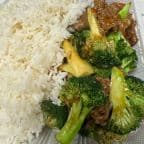 Best Beef and Broccoli Combo in West Newton, MA